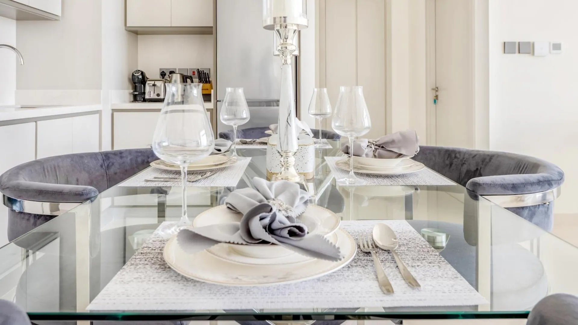 Elegant 1Br Apartment With Sea View And Free Beach Access Dubaj